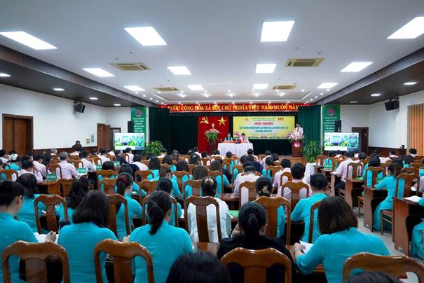 Quang cảnh hội nghị