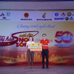 Đoàn NHCSXH Trung ương trao tặng sân chơi cho các trẻ em tại Trường Mầm non số 2 Thị Trấn Si Ma Cai