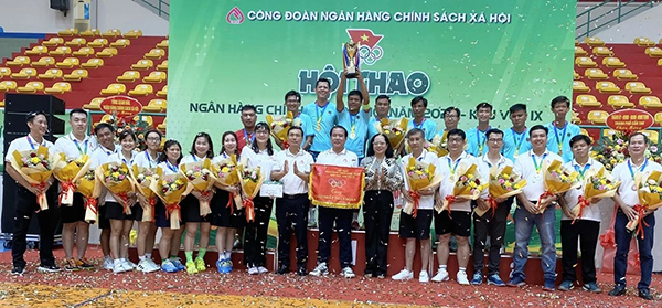 z6776424384166_87ae28b278746fb9f152fcd71373dcb4