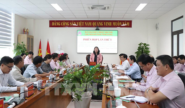 092412-vinh-long-phat-huy-nguon-von-vay-tin-dung-chinh-sach