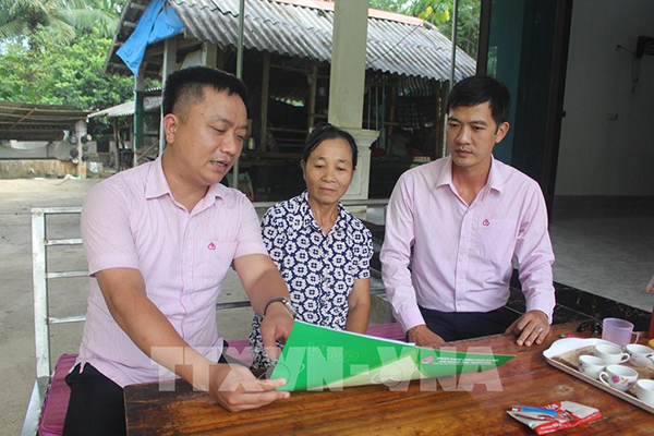 143437-thanh-hoa-hien-thuc-hoa-uoc-mo-ve-nha-o-cho-ho-ngheo-mien-nui 143437-thanh-hoa-hien-thuc-hoa-uoc-mo-ve-nha-o-cho-ho-ngheo-mien-nui