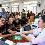 Chị Thị Sanh, dân tộc S’tiêng, ấp 4, xã Xuân Hưng, huyện Xuân Lộc (Đồng Nai (cũ)) vay vốn NHCSXH cho con học đại học