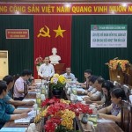 Giám đốc chi nhánh NHCSXH tỉnh Đắk Lắk Đào Thái Hòa phát biểu tại buổi làm việc