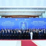 Chủ tịch nước Lương Cường, Tổng Thư ký Liên Hợp Quốc Antonio Guterres và các đại biểu tại Lễ mở ký Công ước Hà Nội