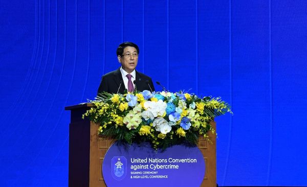 Chủ tịch nước Lương Cường phát biểu tại phiên khai mạc Lễ mở ký Công ước Hà Nội Chủ tịch nước Lương Cường phát biểu tại phiên khai mạc Lễ mở ký Công ước Hà Nội