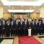 Tổng Bí thư Tô Lâm chụp ảnh chung với Trưởng đoàn các nước tham dự Lễ mở ký Công ước Hà Nội.