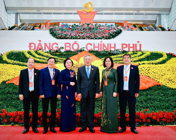 52978680acff21a178ee 52978680acff21a178ee