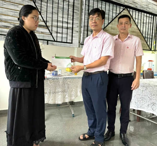 c4e619a6-3bd7-42ac-9fde-d6ca523a698d.jpg c4e619a6-3bd7-42ac-9fde-d6ca523a698d.jpg