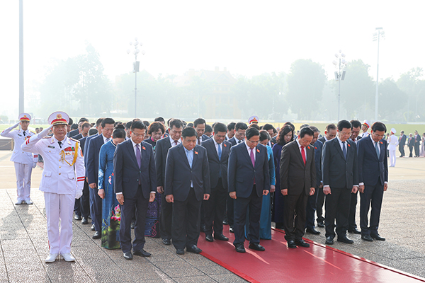 img2747-1760232536237403458411