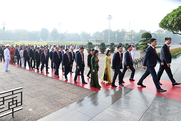 img2755-17602325965471352041244