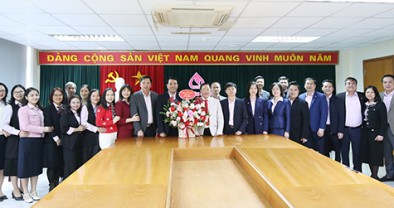 NHCSXH tri ân cán bộ giảng viên nhân kỷ niệm Ngày Nhà giáo Việt Nam