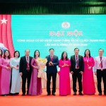 Tổng Giám đốc NHCSXH Dương Quyết Thắng chúc vui BCH Công đoàn cơ sở NHCSXH TP Hà Nội nhiệm kỳ 2025 - 2030