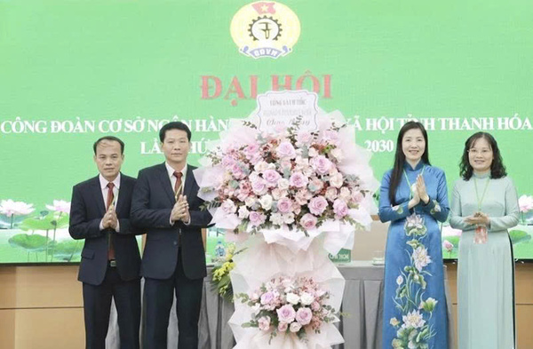 z7268003222197_461ef78d0eb2b4803fa4196760bf7a6d (1) z7268003222197_461ef78d0eb2b4803fa4196760bf7a6d (1)