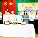 Các đại biểu tại lễ ký kết phối hợp