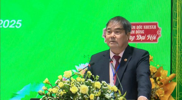 Phó Bí thư Đảng ủy NHCSXH TW Nguyễn Minh Phương phát biểu chỉ đạo  Đại hội