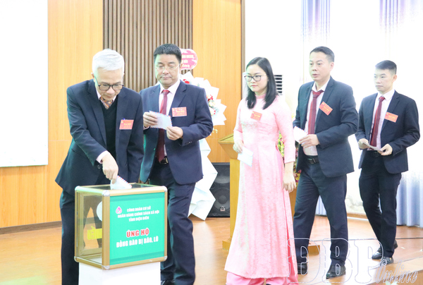 IMG7360_2025-12-03-40 (1) IMG7360_2025-12-03-40 (1)