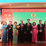 Các đại biểu chúc mừng BCH Công đoàn cơ sở NHCSXH tỉnh Tuyên Quang nhiệm kỳ 2025 - 2030 ra mắt Đại hội