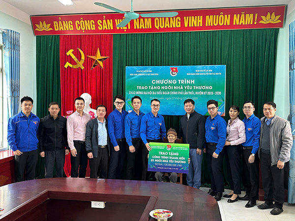 1047927213713634493 1047927213713634493