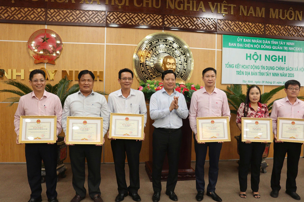 1330755_33_16355309 1330755_33_16355309