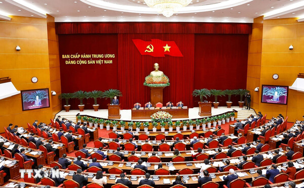 hoi-nghi-ban-chap-hanh-trung-uong-dang-khoa-xiii-14 (1)