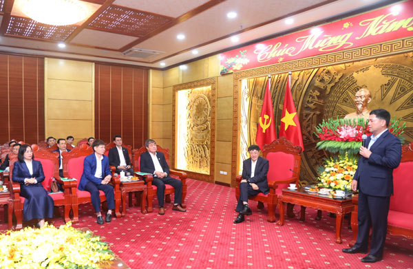 502A4667aa 502A4667aa