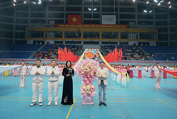 1097853090109798784 1097853090109798784