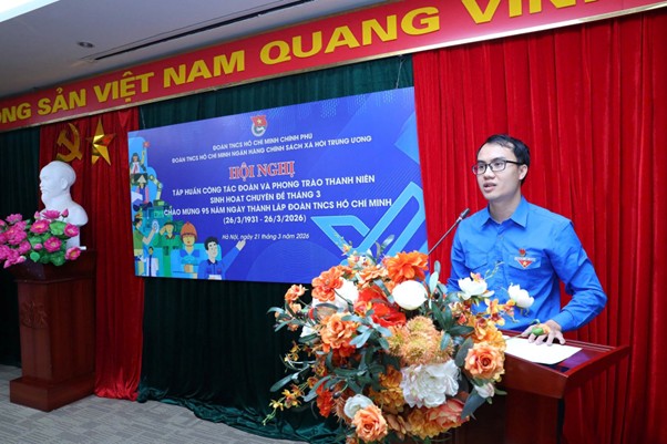 Đồng chí Lê Ngọc Cường – Bí thư Đoàn thanh niên NHCSXH Trung ương phát biểu tổng kết hội nghị