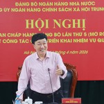 Bí thư Đảng ủy NHCSXH TW, Tổng Giám đốc Dương Quyết Thắng phát biểu chỉ đạo hội nghị