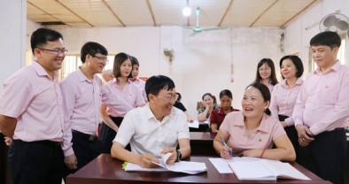 Xây dựng Cao Bằng phát triển bền vững, nâng cao đời sống nhân dân