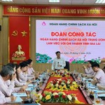 Tổng Giám đốc NHCSXH Dương Quyết Thắng làm việc tại chi nhánh NHCSXH tỉnh Gia Lai