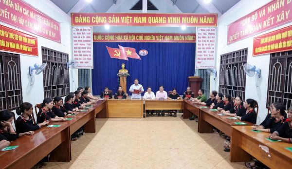 Tổ tiết kiệm và vay vốn  - “cánh tay nối dài” đưa tín dụng chính sách đến tận từng thôn, buôn