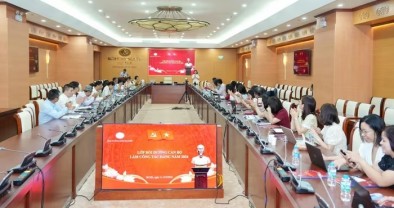 Nâng cao năng lực thực tiễn và nghiệp vụ công tác Đảng cho cán bộ cấp ủy