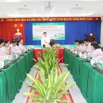 Tổng Giám đốc NHCSXH Dương Quyết Thắng chủ trì buổi làm việc với chi nhánh NHCSXH tỉnh Vĩnh Long